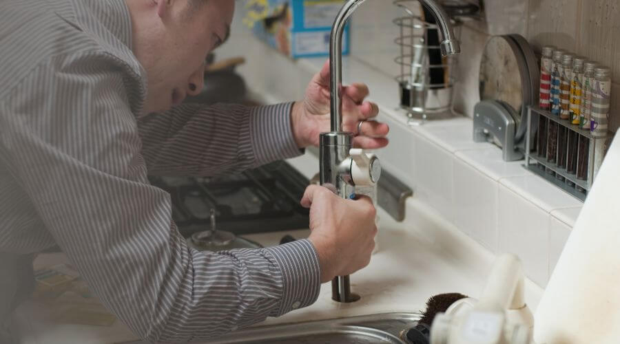 Local annual plumbing maintenance in Edgewood, IL